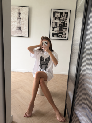 T-SHIRT BODY CRUSH