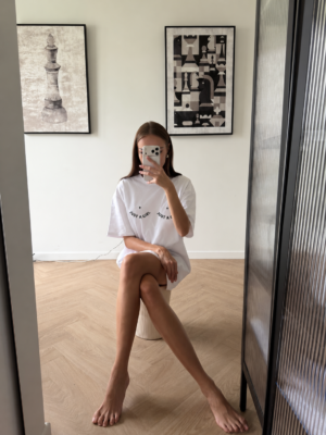 T-SHIRT JUST A GIRL