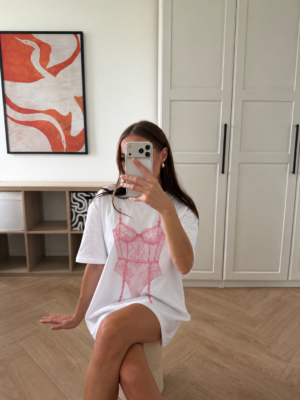 T-SHIRT BODY CRUSH